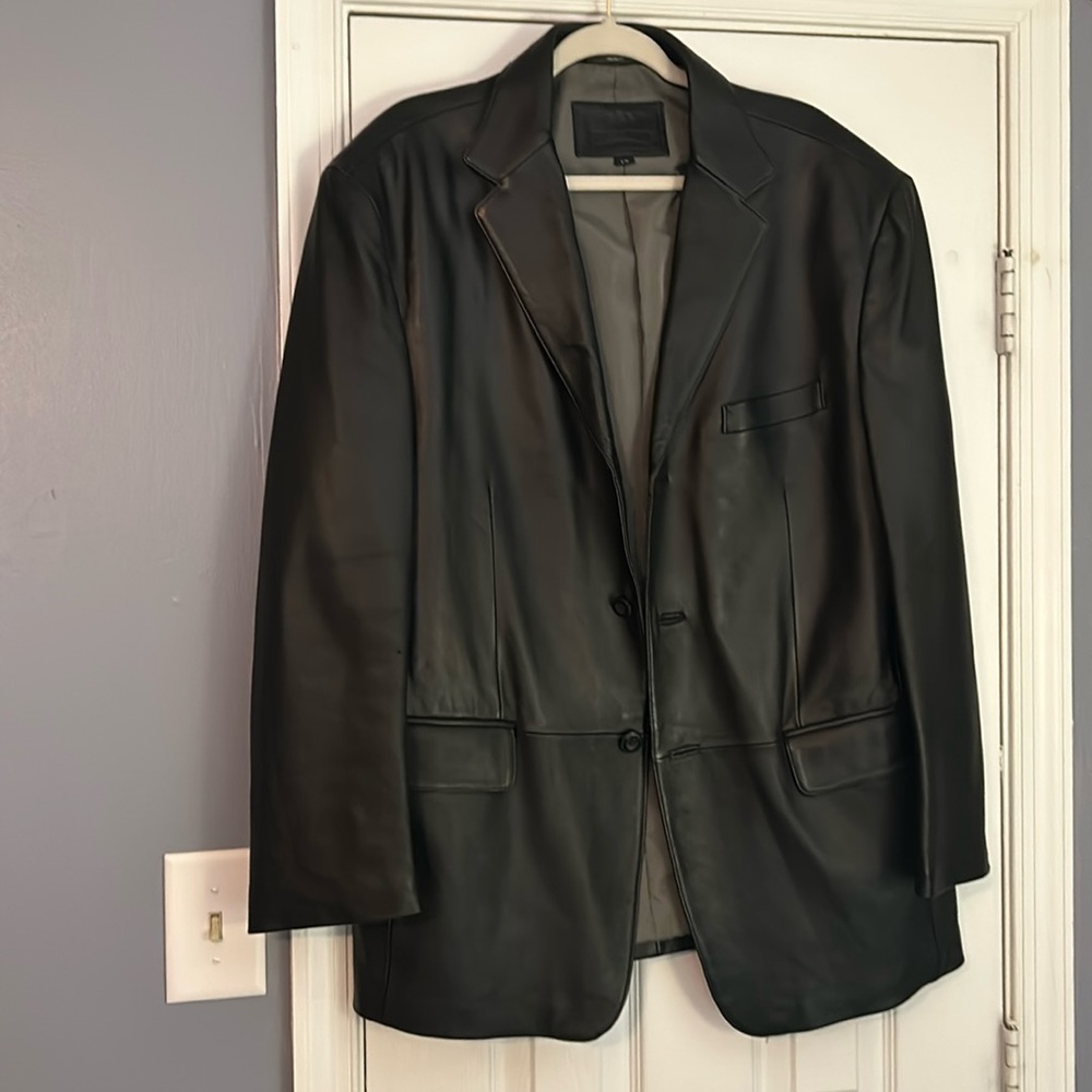 Men’s leather jacket nice great condition